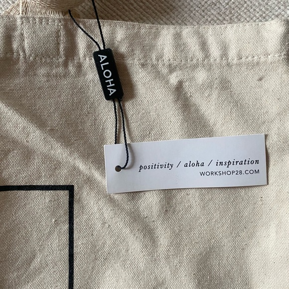 Aloha No. 50 Tote Bag - Natural Canvas NWT - Picture 6 of 8